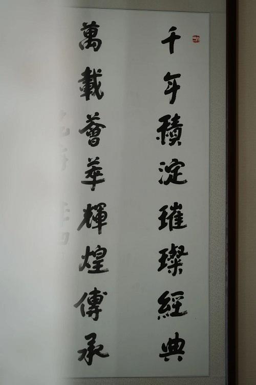 厂凹凸传奇：遇见春天的仪式感CQ9电子网站来仙游红木家具(图1)